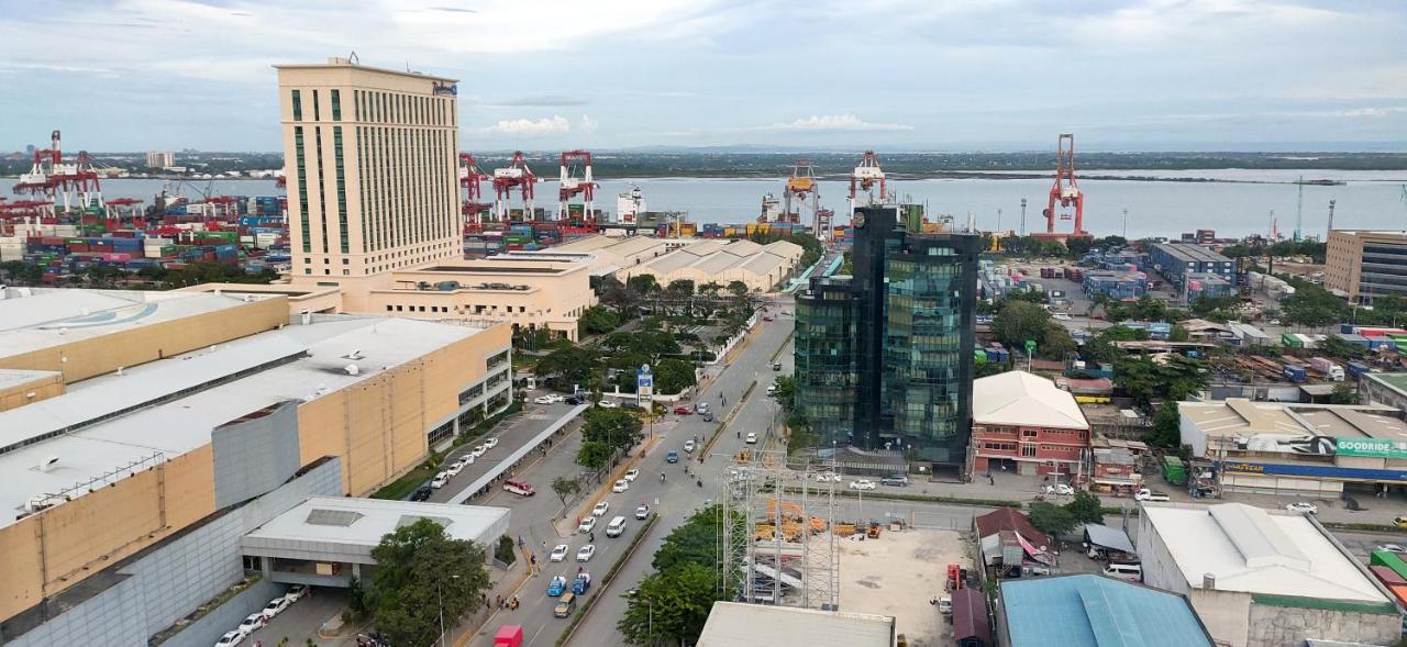 Sunvida Tower Stays Across Sm City Cebu Exterior photo